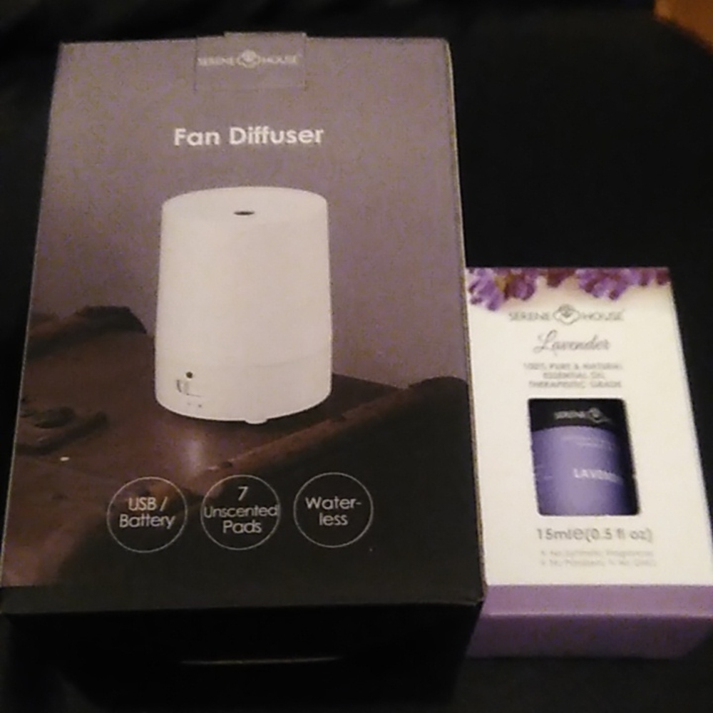 Serene House White Ion Mini Fan Diffuser USB NIB & Lavender Essential Oil